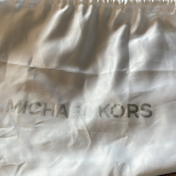 Michael Kors Purse - Picture 11 of 12